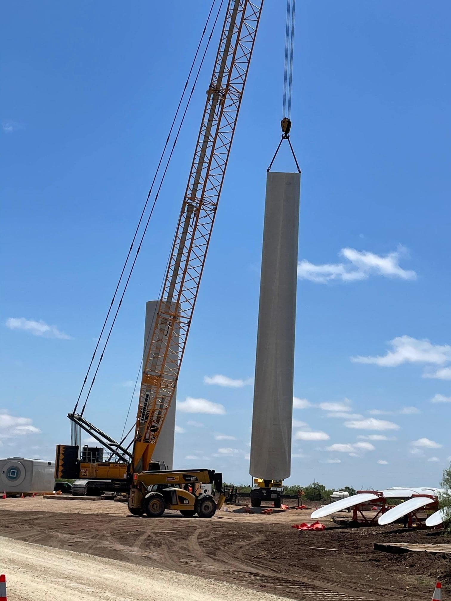 fair wind　38 Wind lidar at off-grid locations - EFOY Pro